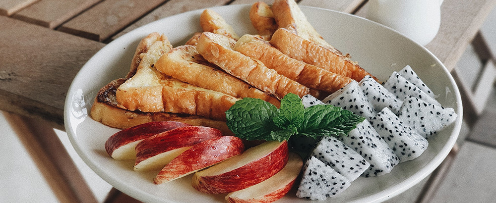 ขนมปังผลไม้ม่อนหอมดิน