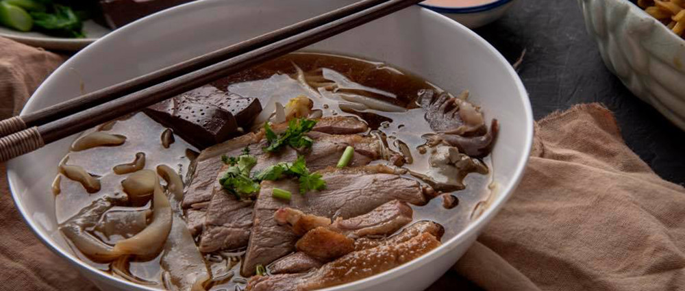 ก๋วยเตี๋ยวเป็ดร้านเฮงเฮง